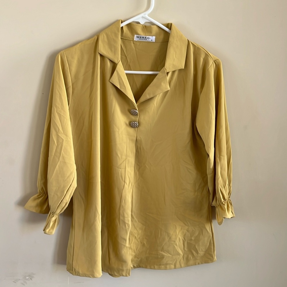 Made in India! New never worn .size xl but fits like medium